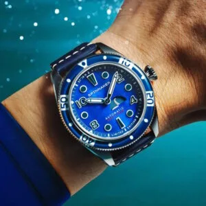 Montre SPINNAKER Fleuss Automatic Nessie Pearl Diver Limited Edition - SP-5168-01 - Nessie Blue