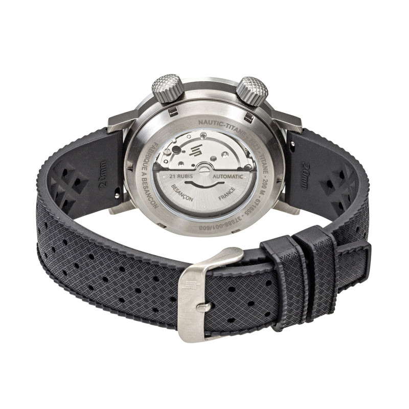Montre LIP Grande Nautic-Ski Automatique Titane 41mm 671855 2 Montre LIP Grande Nautic-Ski Automatique Titane 41mm 671855
