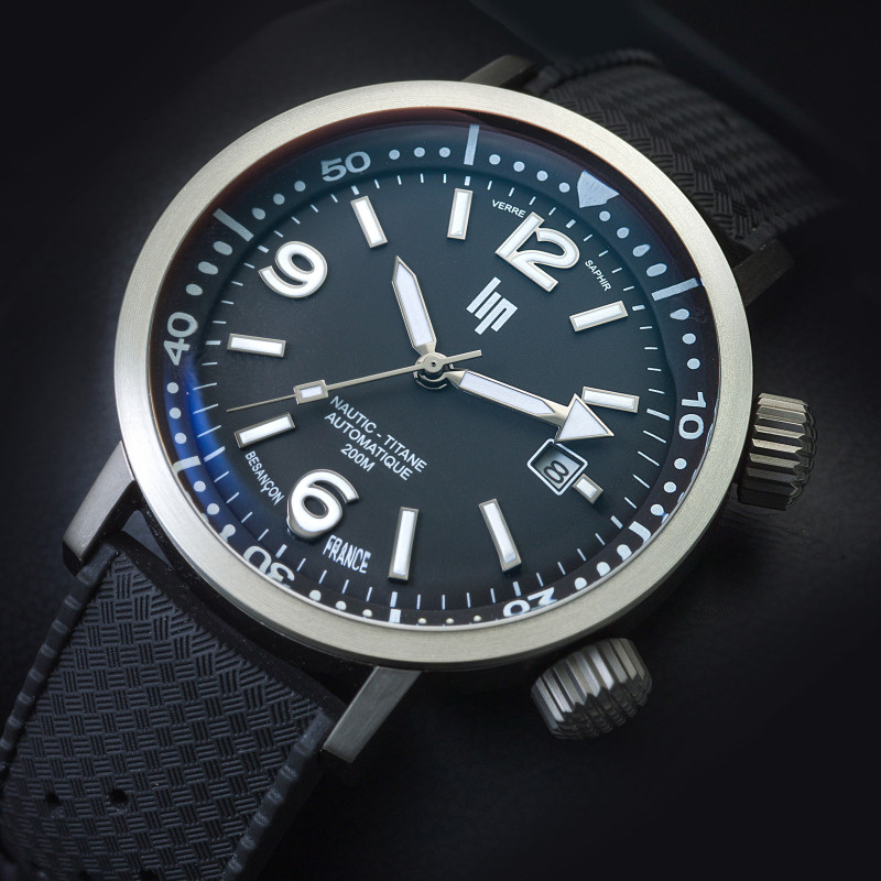 Montre LIP Grande Nautic-Ski Automatique Titane 41mm 671855 5 Montre LIP Grande Nautic-Ski Automatique Titane 41mm 671855